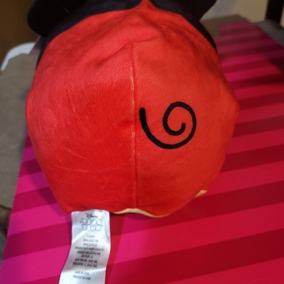Disney Mickey Mouse squishy plush Tsum Tsum - Picture 4 of 5